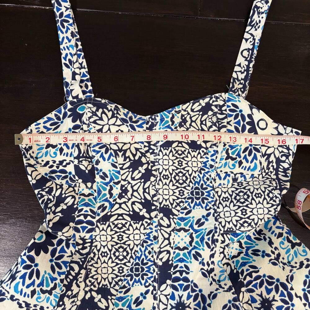 Avec Les Filles Blue and White Mosaic Tile Print Sundress - Size 10 - Picture 6 of 9